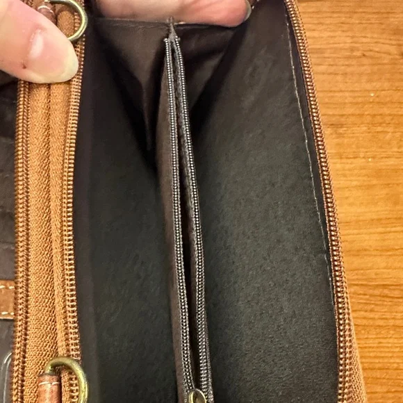 B.O.C. Patriotic Brown and Red Wallet - Picture 4 of 5